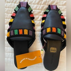 FARM RIO size 10, NWT slides  Vegan leather
